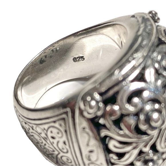 Konstantino .925 Sterling Silver Domed Face with Etched Scroll Designs Ring - Picture 14 of 16